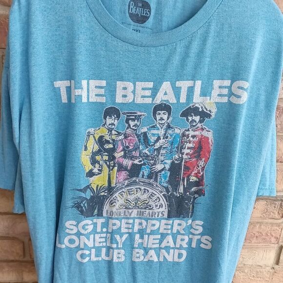 The Beatles lonely hearts club 2017 edition. - Picture 3 of 5